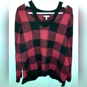 Maurices Black and Red Buffalo Check cold shoulder Sweater size XXL EUC